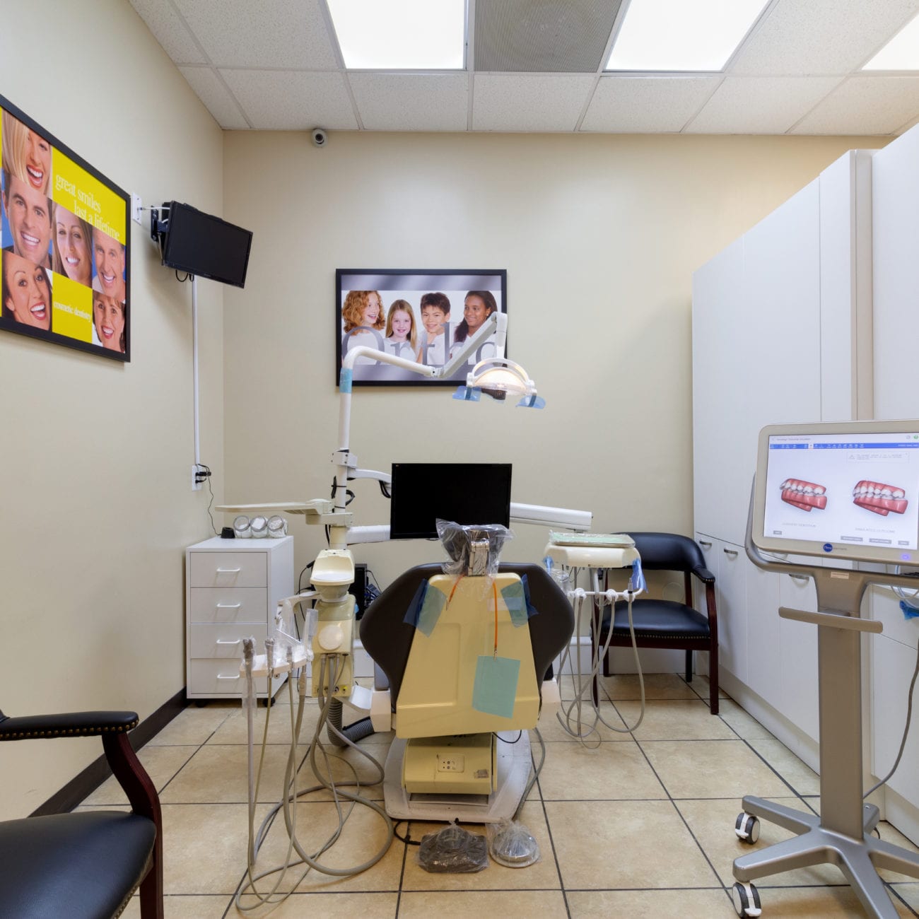 Dentist in West Lancaster CA Smile Dental Group