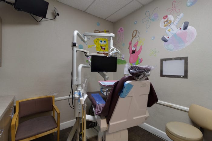 western dental in lancaster ca